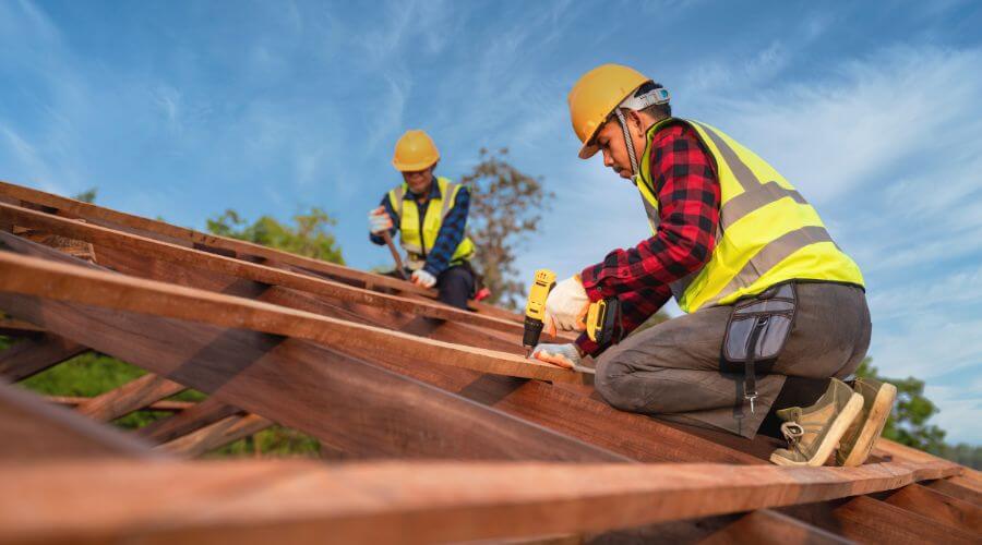 Expert Emergency Roof Repairs services in Bushnell, FL